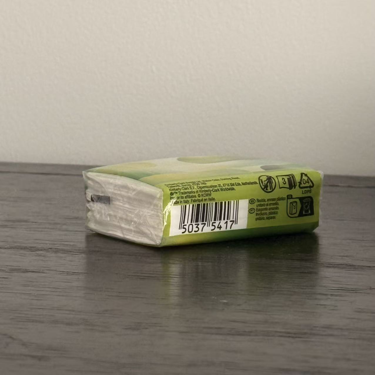 This is the portable toilet paper I took a picture of. The reason I chose it is that I think it is not a regular rectangle.